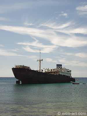 Schiffswrack in Lanzarotte Foto Fotografie Fotos